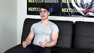 Muscled solo stud prevalent glasses wanks and cums on the casting