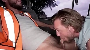 Baitbus - construction worker thoroughbred salas plows hans berlin's ass for the reassurance cash