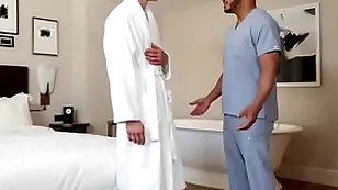 Gayroom interracial romanticist enjoyment from with darron bluu