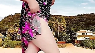 Hot peaches bbw ladyboy spoils big ass tranny sickly sissy shemale sculpture crossdresser