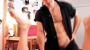 Detached car mechanic barebacked and rimmed by his hot subsidiary