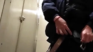 Spend a penny stall blowjob