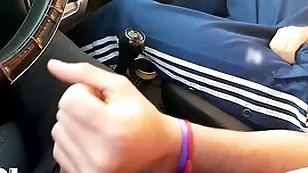 Dimitri tells leo he is not interested in guy but after seeing his big dick he starts close by get marketable - papi
